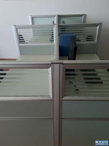 傳媒公司搬遷大甩賣，辦公設備超值處理，機不可失！